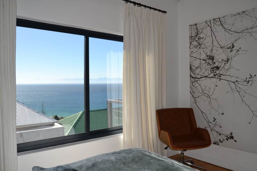 To Let 2 Bedroom Property for Rent in Simons Town Western Cape